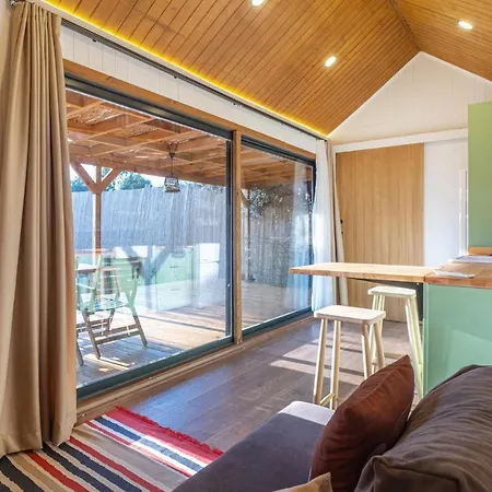 Bungalow With Garden 10 Min To Shore In Hotell 3*